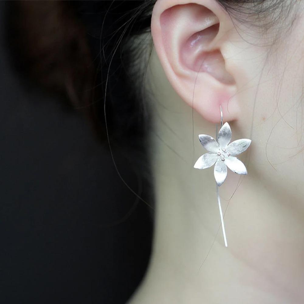 925 Silver Long Flower Earrings Elegant Lady Prevent Allergy Fashion Jewelry New Design