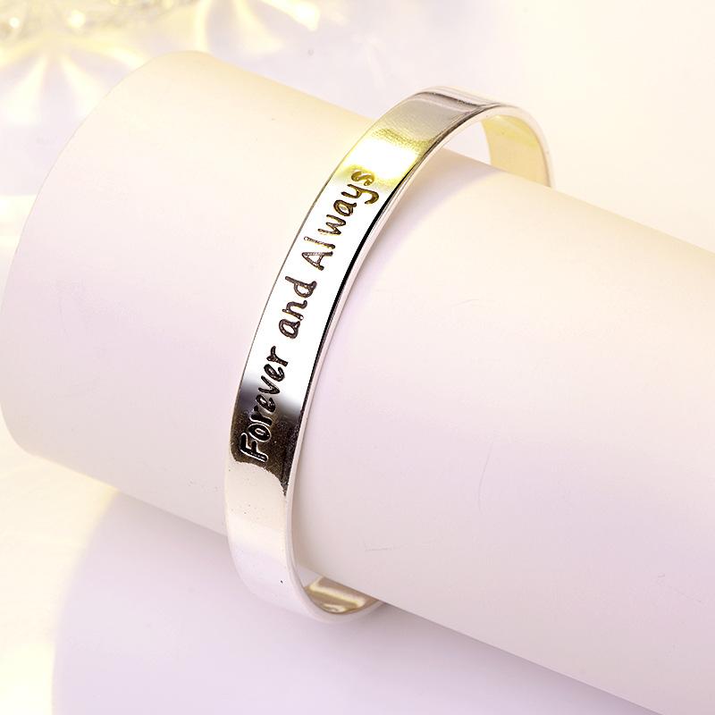 Open Loop Silver Plated Fashionable Bracelet for Mother's Day Birthday Gift