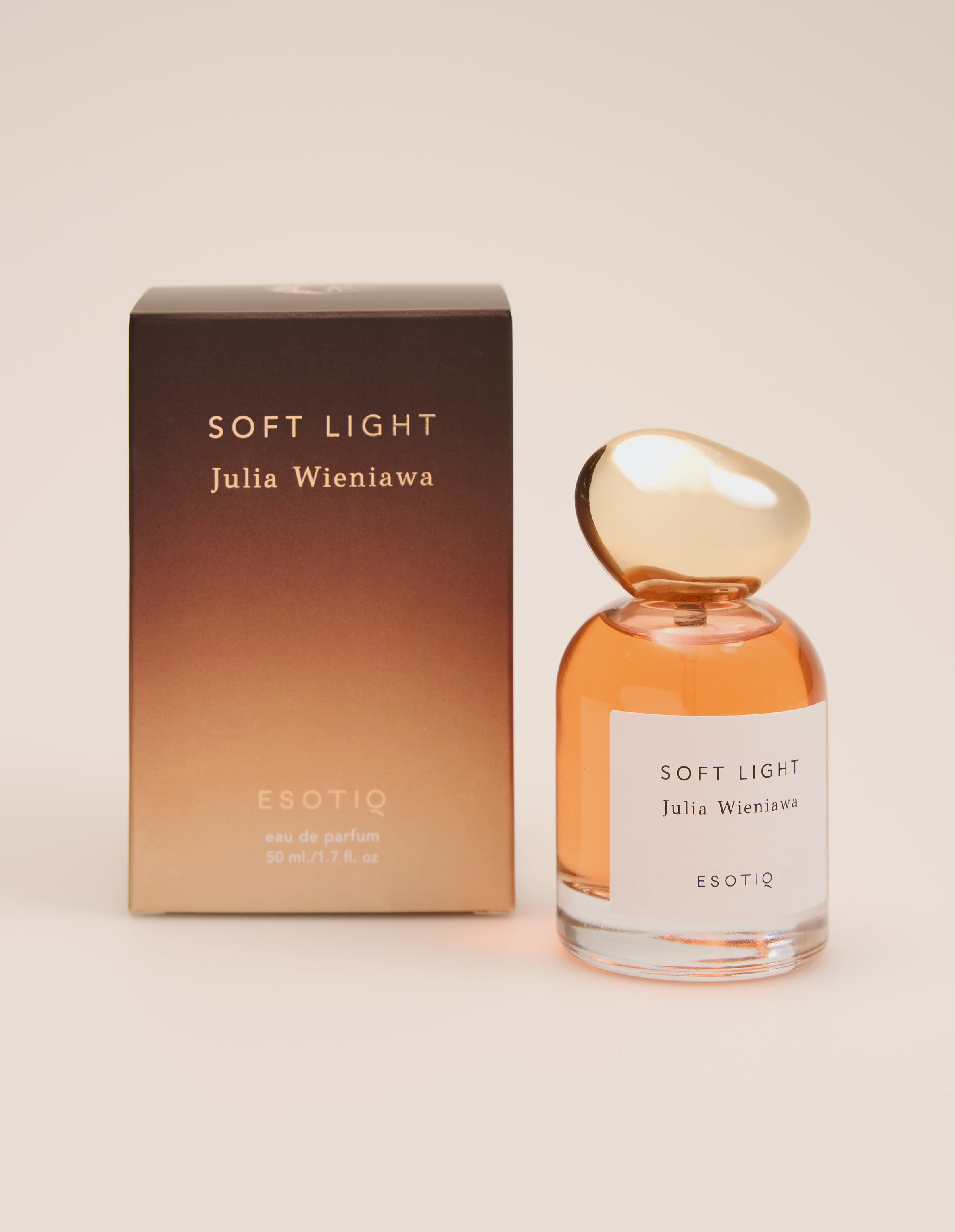 Soft Light Perfume Julia Wieniawa X