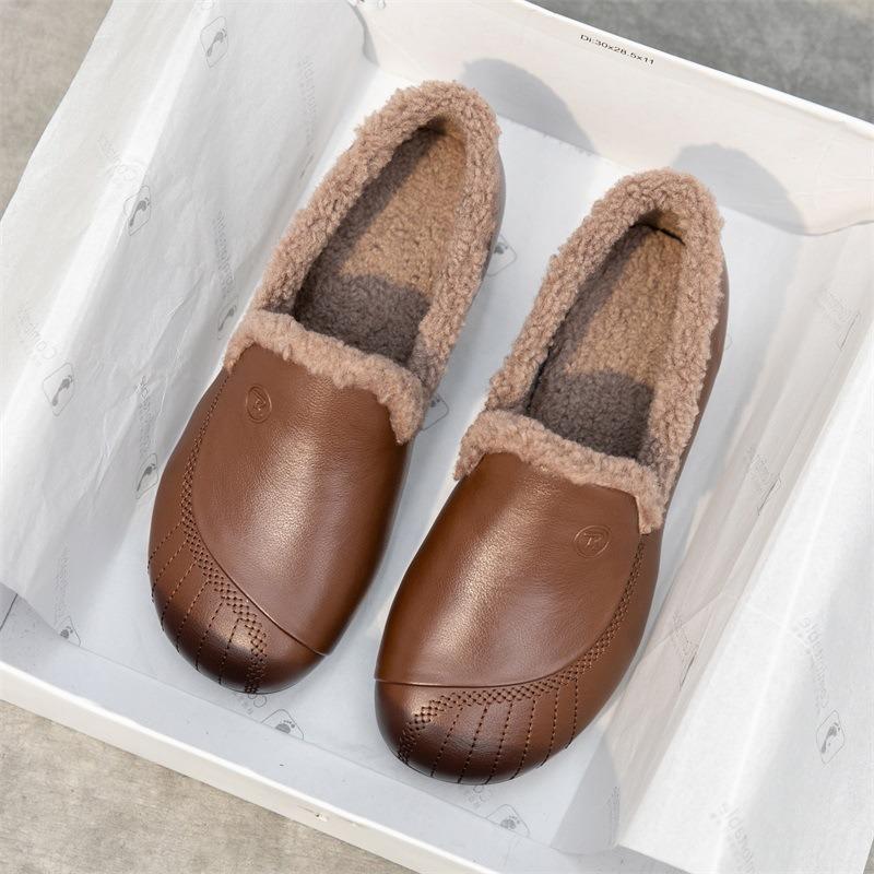 Mom Shoes Autumn and Winter New Cotton Shoes Medium and Soft Soles Comfortable Flat Bottom Leather Warm Fluff Single Shoes Wool Leather Shoes Women