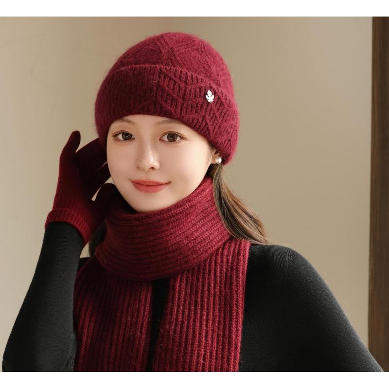 Outdoor Hat for Women in Autumn and Winter Fashionable and Versatile Plus Velvet Mom Hat Casual Cold Proof Woolen Hat Neck Warm Suit