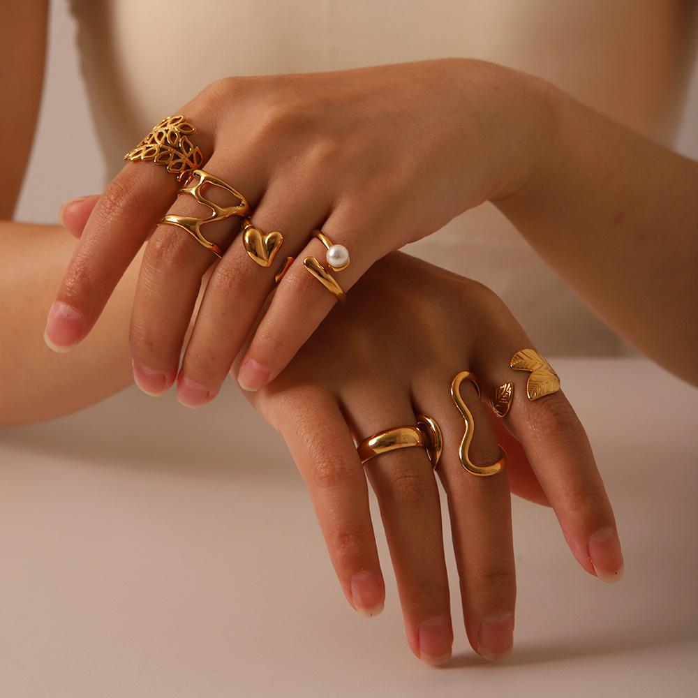 Yori New Stainless Steel Jewelry Minimalist Metal Golden 18 K PVD Plated Opening Ring for Women Waterproof Metal Jewelry