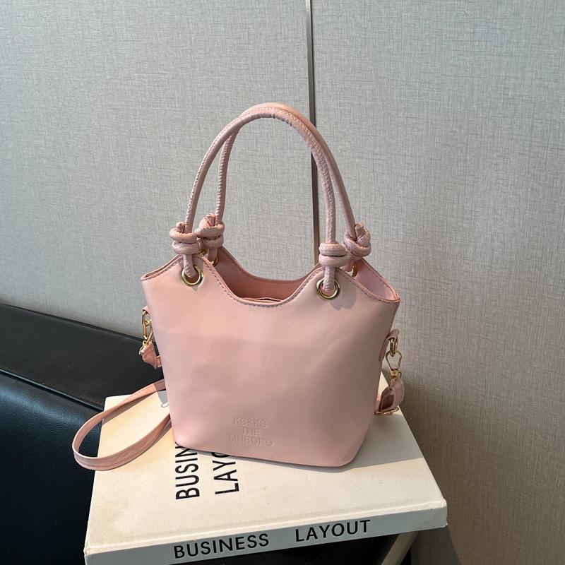 New Simple and Popular Small Bag Women's Summer Versatile Fashion Messenger Bag Casual Portable Bucket Bag