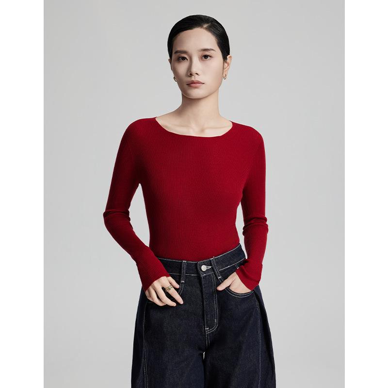 

Женский облегающий пуловер из мериноса в рубчик с круглым вырезом S (40-51 kg) красный