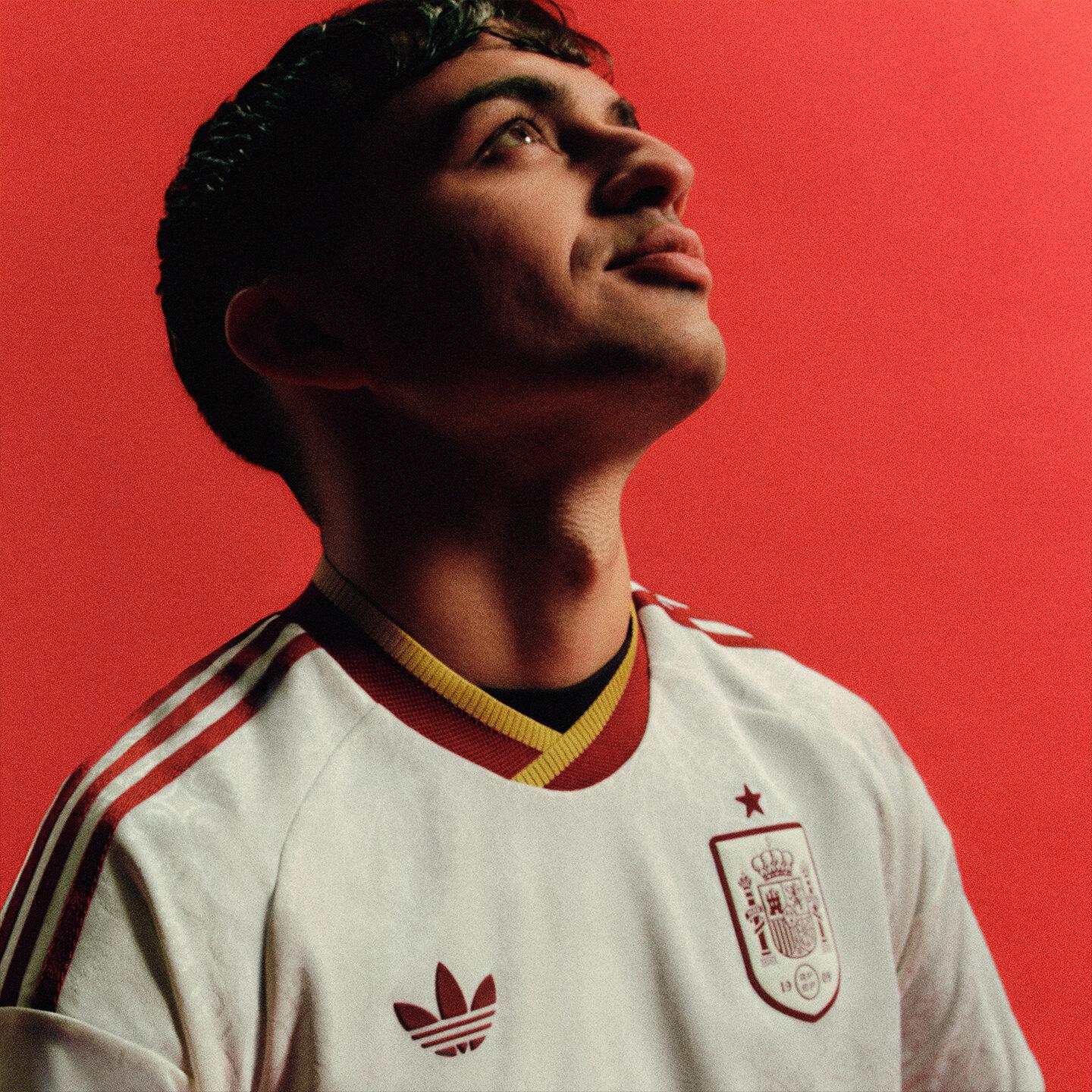Adidas Spain 26 Away Authentic Jersey Off White 2XL