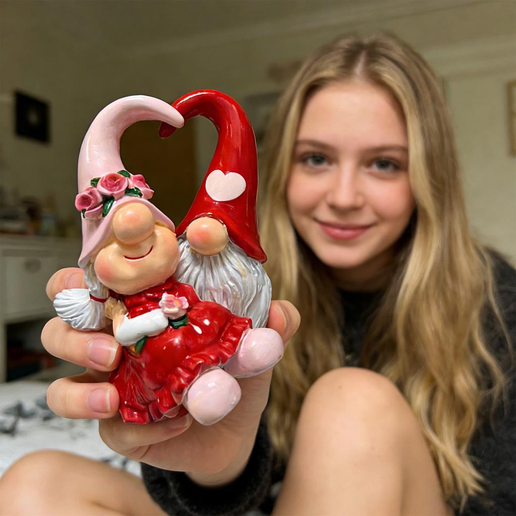 Valentine's Day Gnome Statue Home Decor Table Ornament Sweet Valentine's Day Gift For Lovers