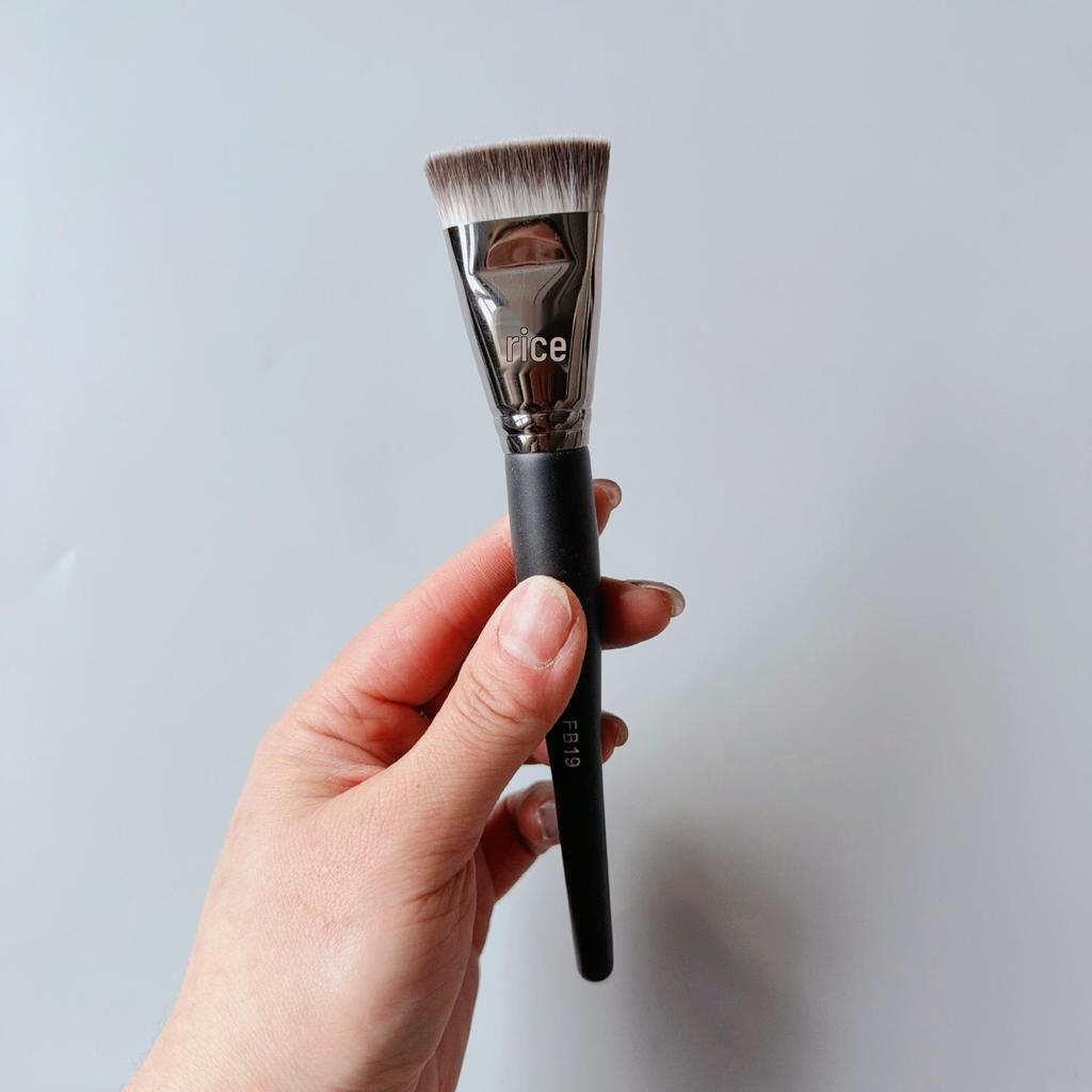 Bi Jia Complete Makeup Brush Set: 133, 224, FB18 Powder, Blush & Eyeshadow Brushes.