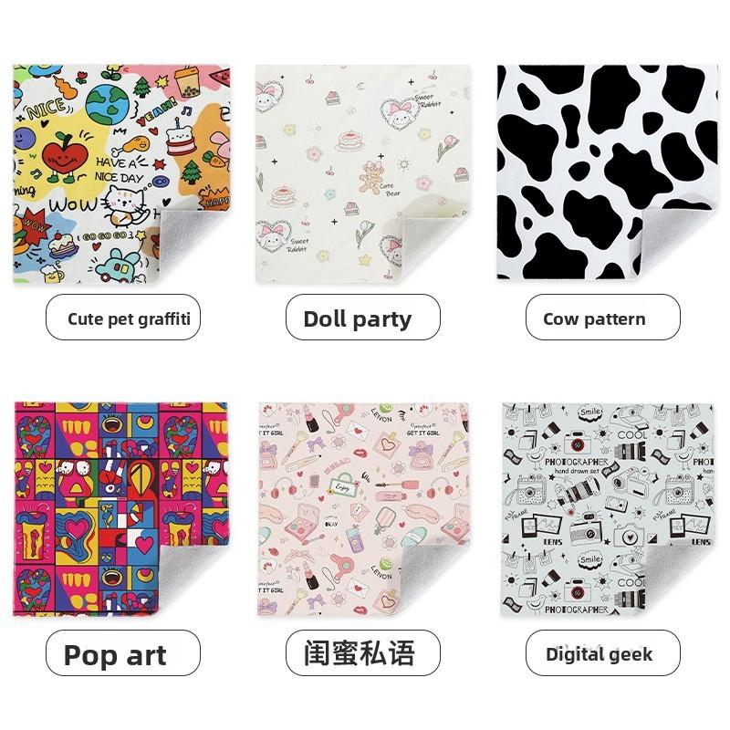 Cartoon Style Selfadhesive Cosmetic Organizer With Sticky Cloth Material For Travel