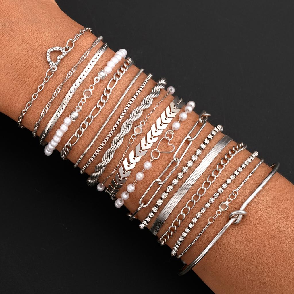 Set da 18 Pezzi Braccialetti Nodo in Cristallo Colore Argento per Donne Vintage Cuore Perla Sintetica Intrecciato Serpente Braccialetti Gioielli