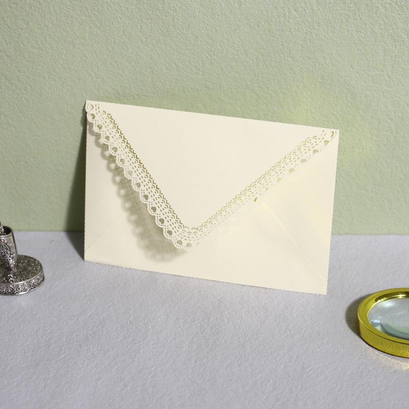 Colorful Laser-Cut Lace Triangular Invitation Card for Weddings and Birthdays