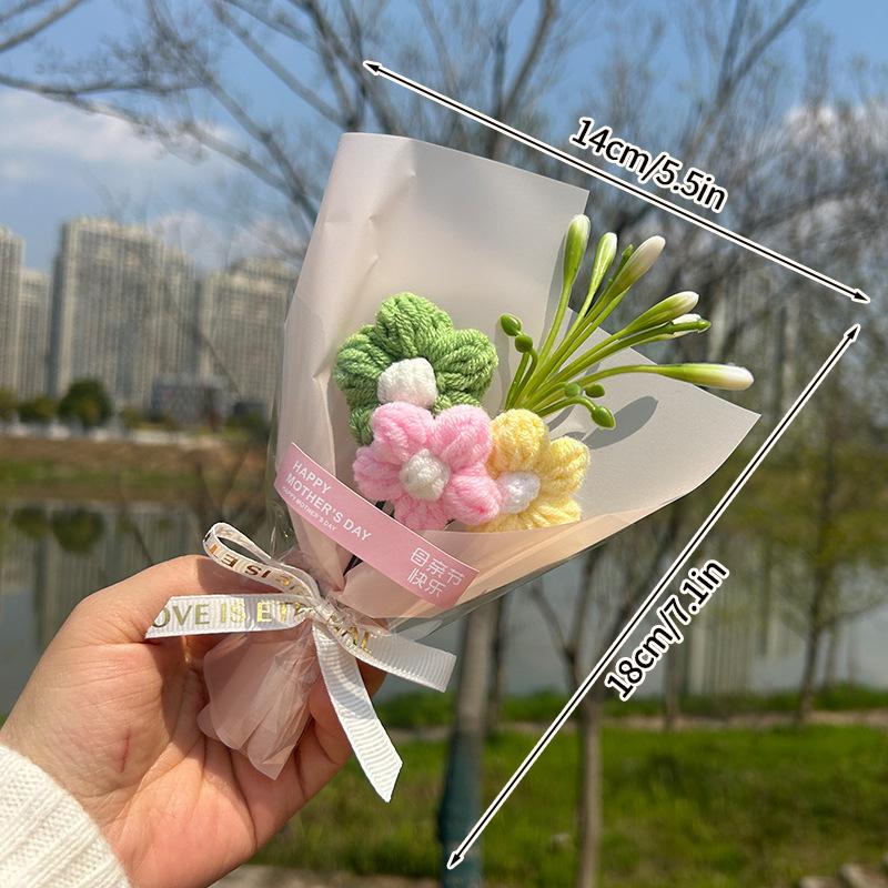 Mini Knitted Bouquet Girlfriend Creative Birthday Valentine's Day Gift Artificial Simulated Small Bouquet Wedding Companion Gift