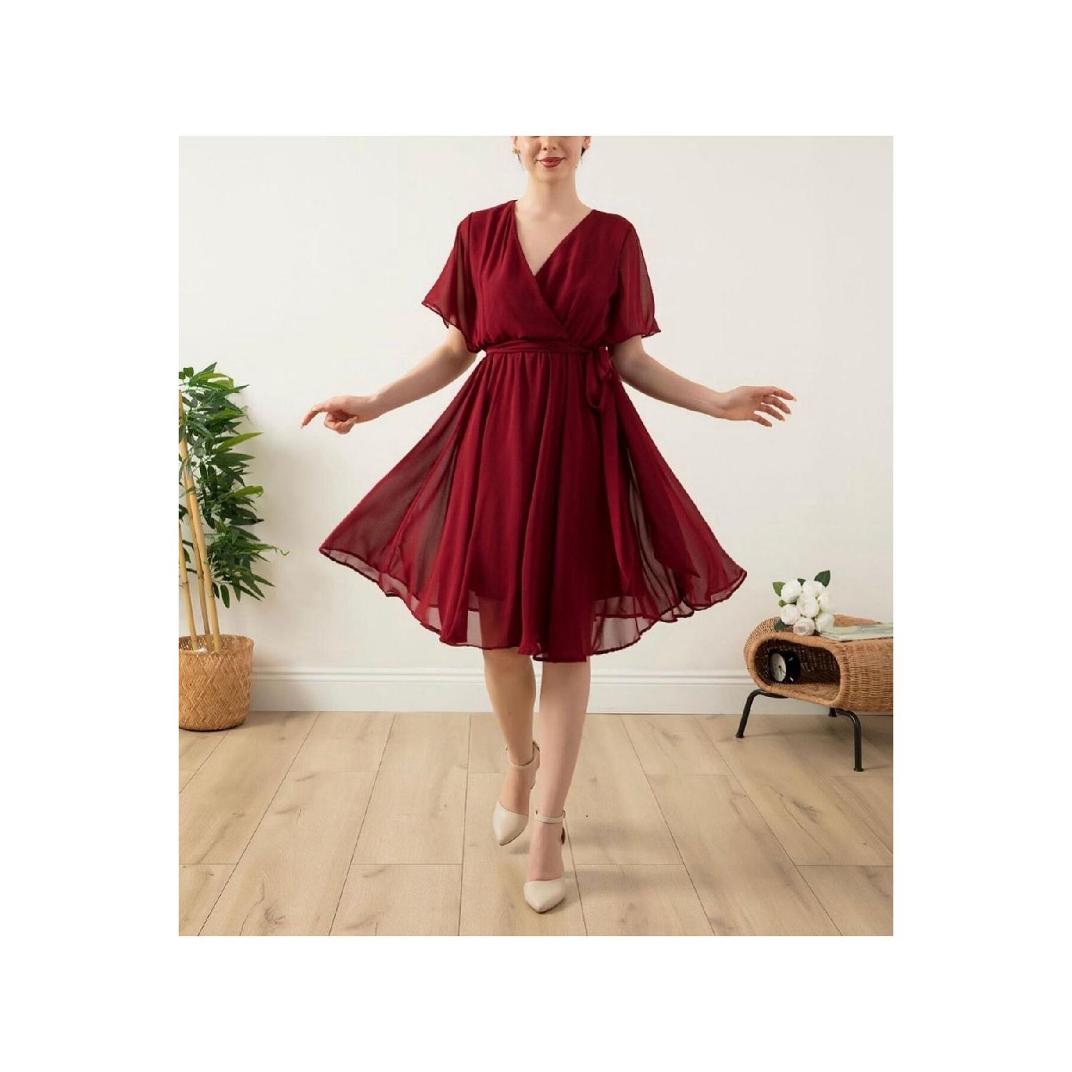 

Short Sleeve Plain Chiffon Dress S