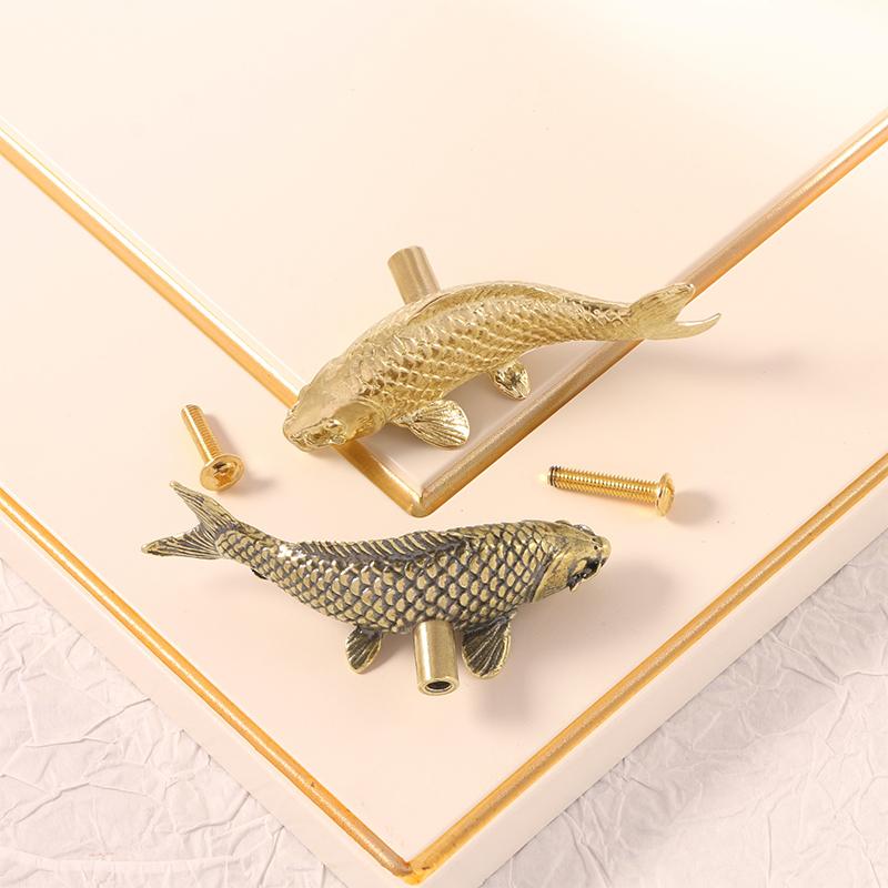 1pc Gold Color Carp Fish Brass Handle Retro Luxury Cabinet Door Knobs Single Hole Furniture Hardware Wardrobe Drawer Pulls