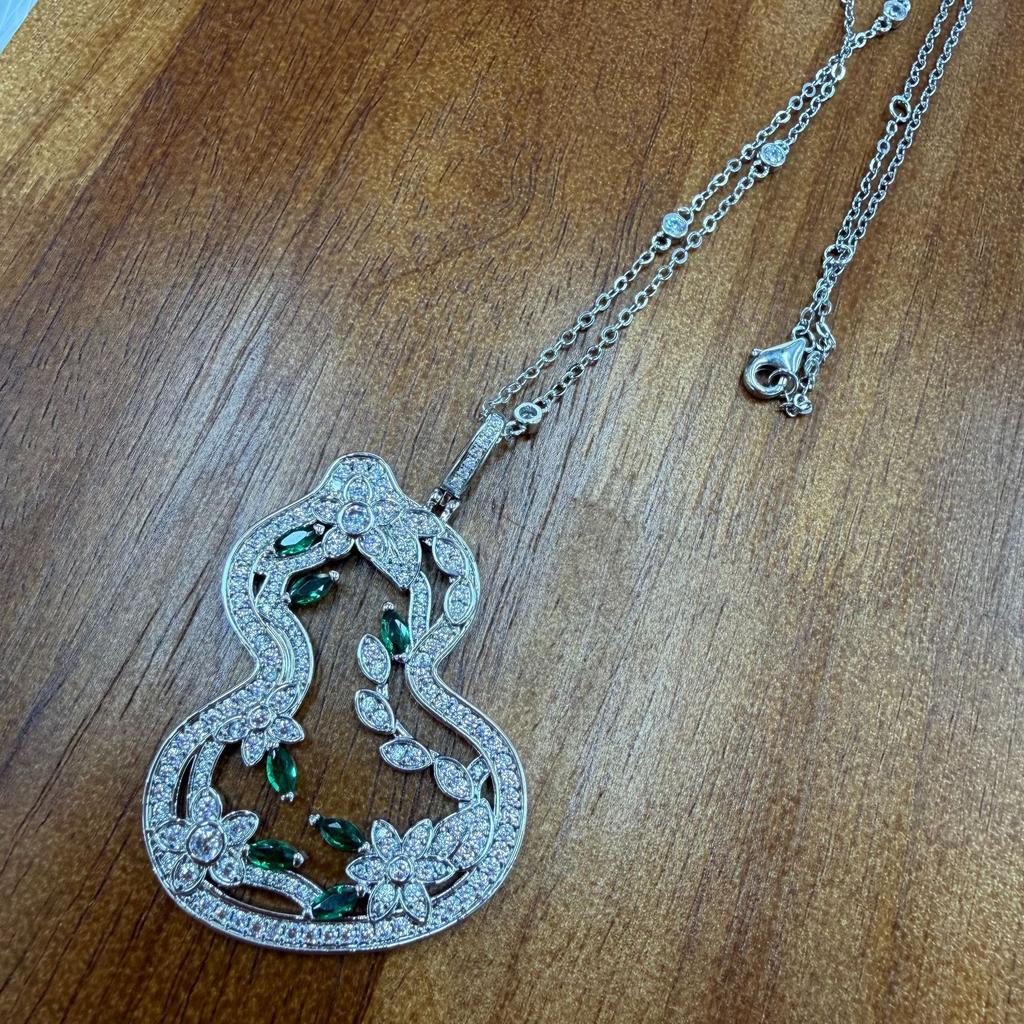 Medieval Style Flower Vine Red Lace Gourd Necklace Ruyi Hollow Collarbone Chain Hair Ruyi National Style