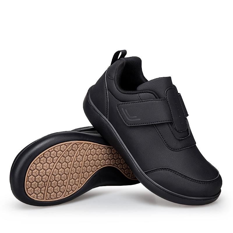 Spring and Autumn new loose and lightweight parents shoes, walking shoes, comfortable and breathable Velcro couple shoes
