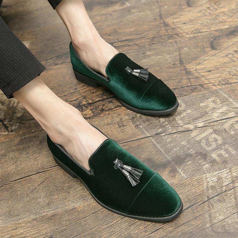 Zapatos de vestir sociales con borlas, zapatos de fiesta, vestidos largos de noche, zapatos de moda para caminar, zapatos de conducir para hombres, mocasines de cuero para oficina.