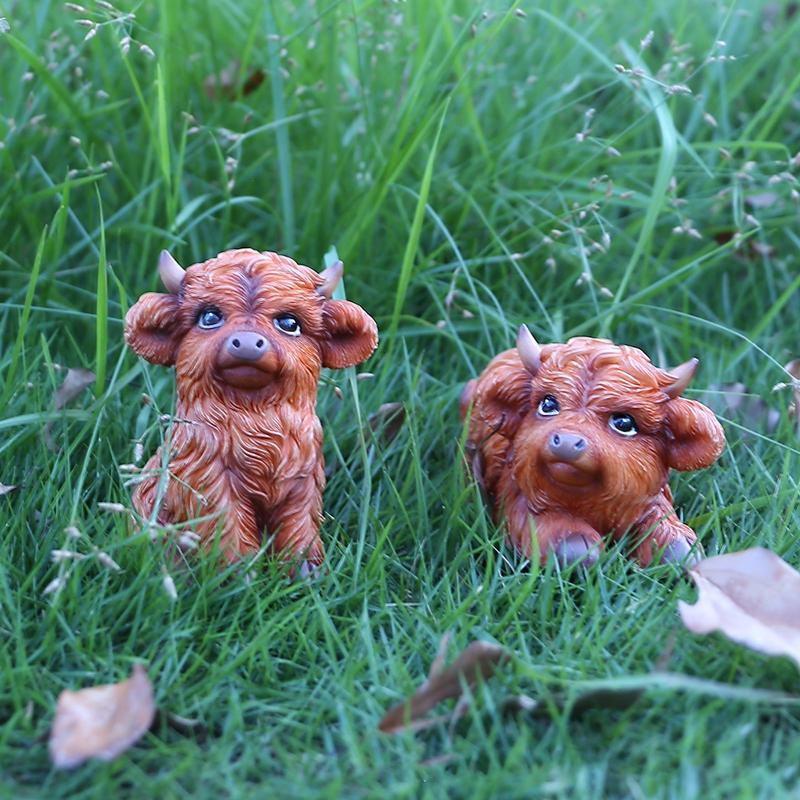 

2pcs Realistic Highland Cow Sculpture Resin Highland Cow Animal Statue Decor Shelf Table Tray Living Room Bedroom Decoration CN