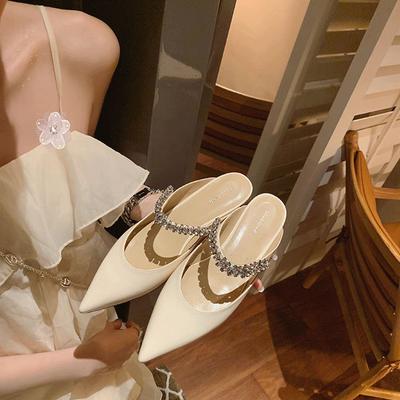Grape mother même Mary Jane chaussures simples femmes plates été sac tête pointue strass arrière vide pantoufles fraîches