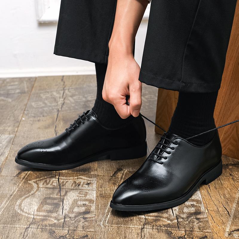 Fashion High Quality Men's Comfortable Soft Leather Lace Up Blok Low Top Shoes 2025 Fashionable New Men's Business Casual Leather Shoes