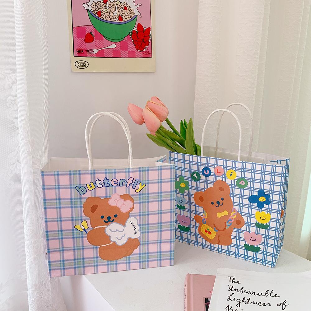 Gift Bag Cartoon Super Cute Bear Gift Wrapping Paper Bag Student Mini Carry-on Shopping Bag