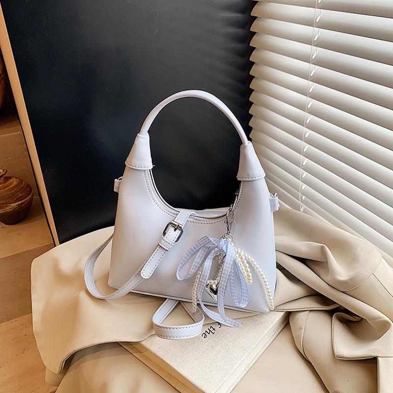 Fashion casual texture niche bag women's 2025 new armpit bag versatile shoulder messenger bag commuter handbag