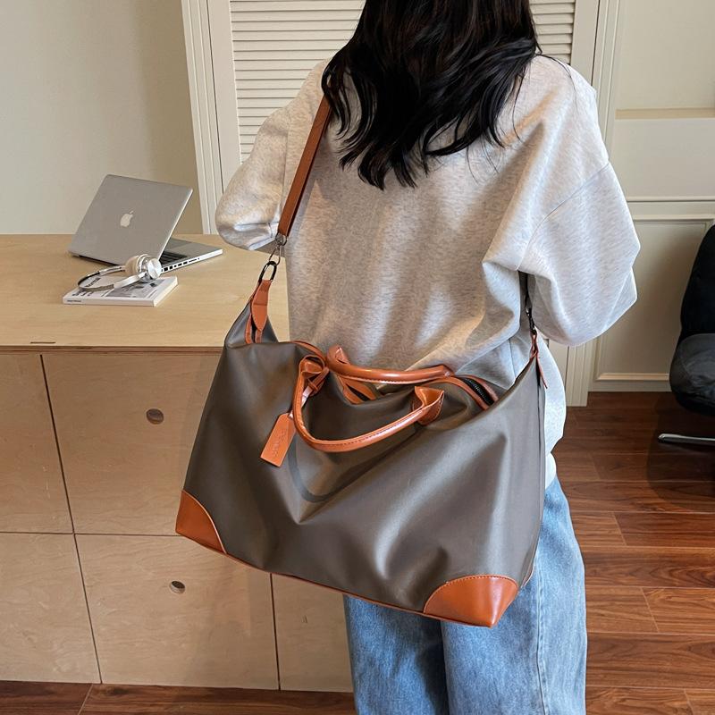 Crossbody travel bag women's new daily commuting fashion shoulder messenger bag outdoor sports fitness bag