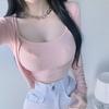 Early Spring Sexy Babes Simple Button Short Top Women's Tight Pure Long-sleeved Cardigan Fungus Edge T-shirt Tide