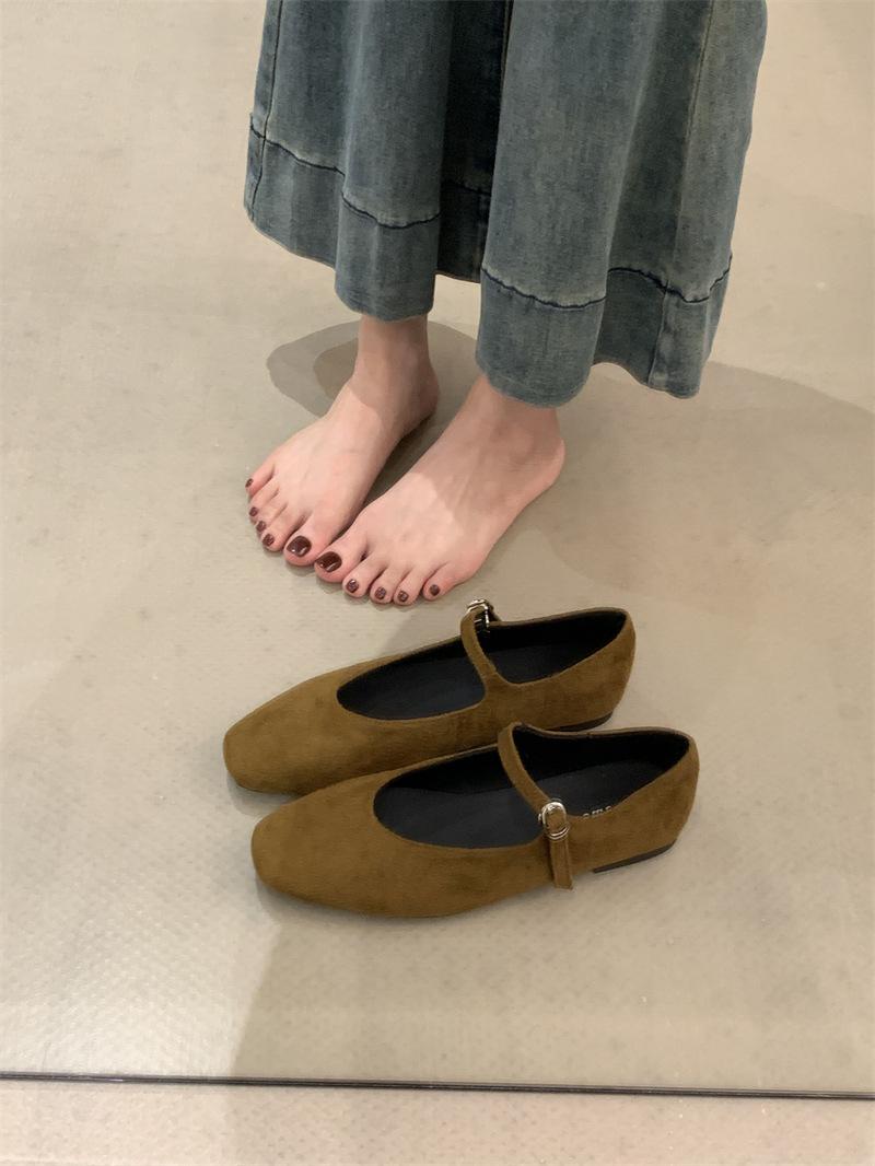 

Soft-soled suede Mary Jane flats 2025 autumn French retro single shoes one-word buckle with light mouth floating shoes women 39