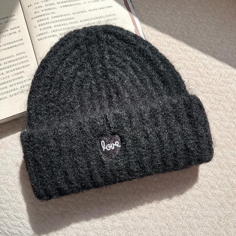 Autumn and winter thickened warm ear protection versatile big head circumference knitted cold hat girl