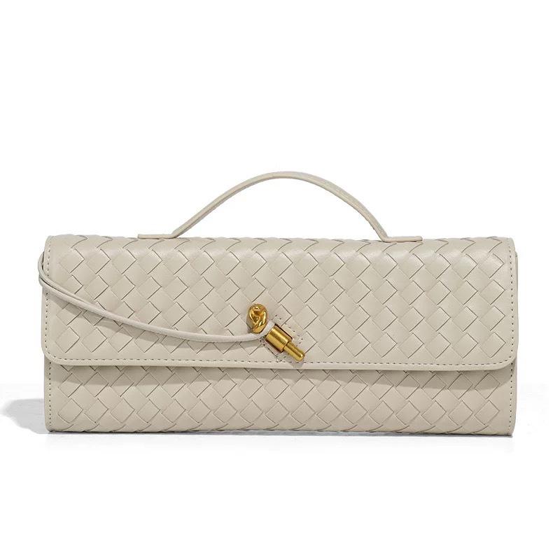 High-End Versatile Woven Baguette Crossbody Tote