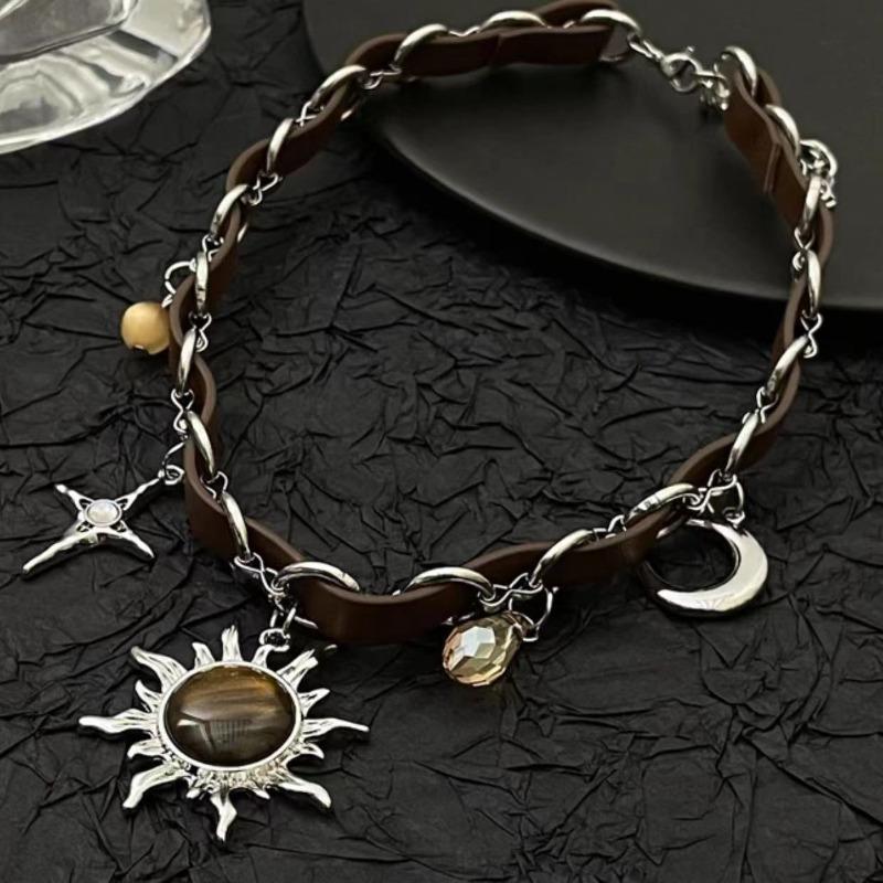 Maillard Sun Star Zircon Necklace Women's Light Luxury Premium Retro Sweater Chain Sweet Cool Wind Sweater Chain Tide