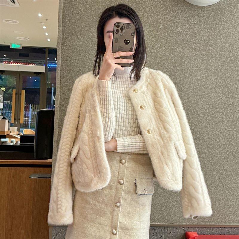 Autumn and winter new twist mink fur top women's round neck short imitation mink fleece fur coat women