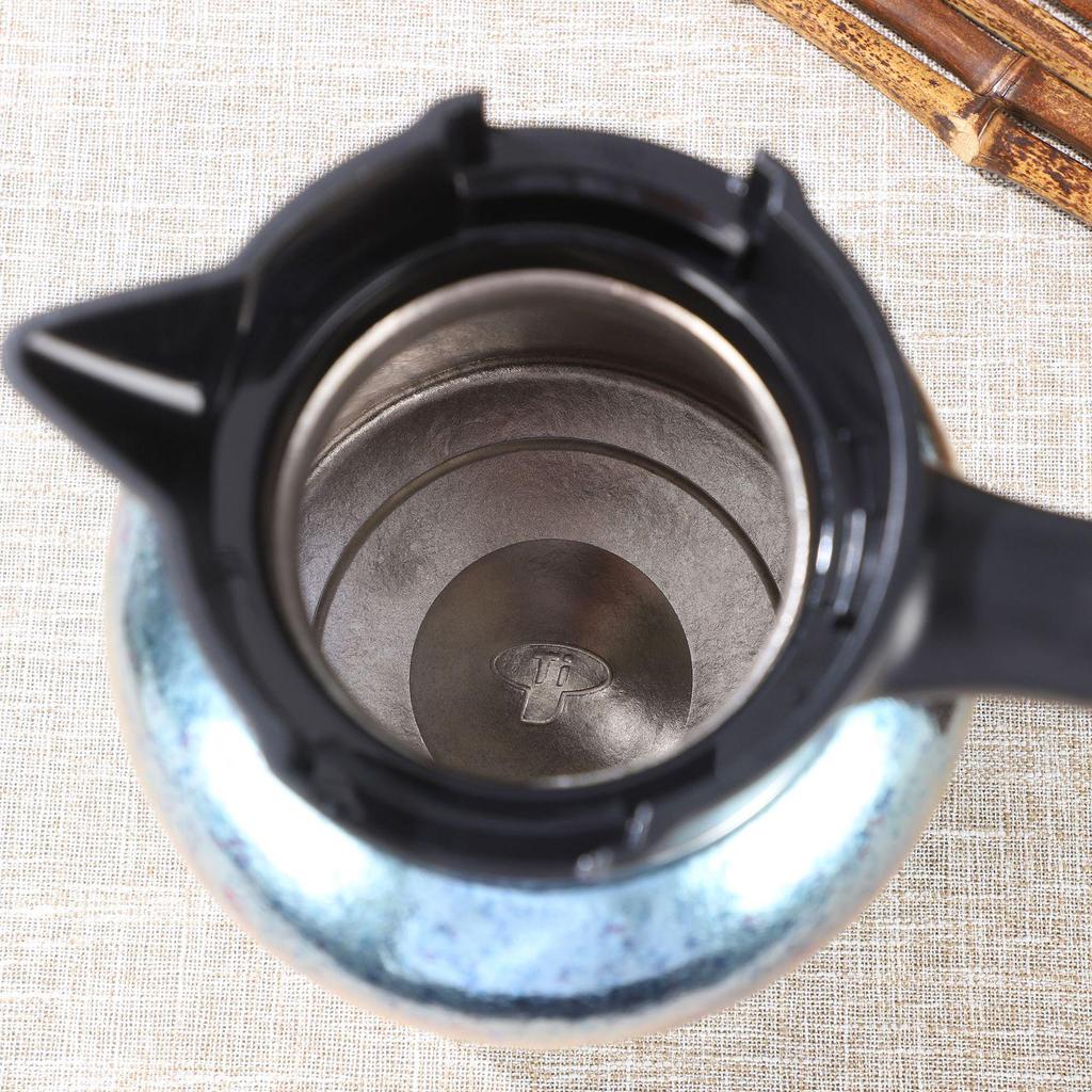 Large Capacity Titanium Teapot with Temperature Display and Heat Preservation for Tea Separation and Stewing