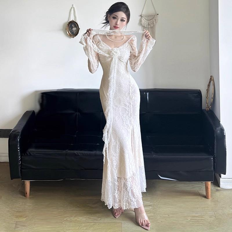 French Temperament Three-dimensional Flower Streamer Long-sleeved Dress Dress Women's Pure Lace Waist Thin Fishtail Dress
