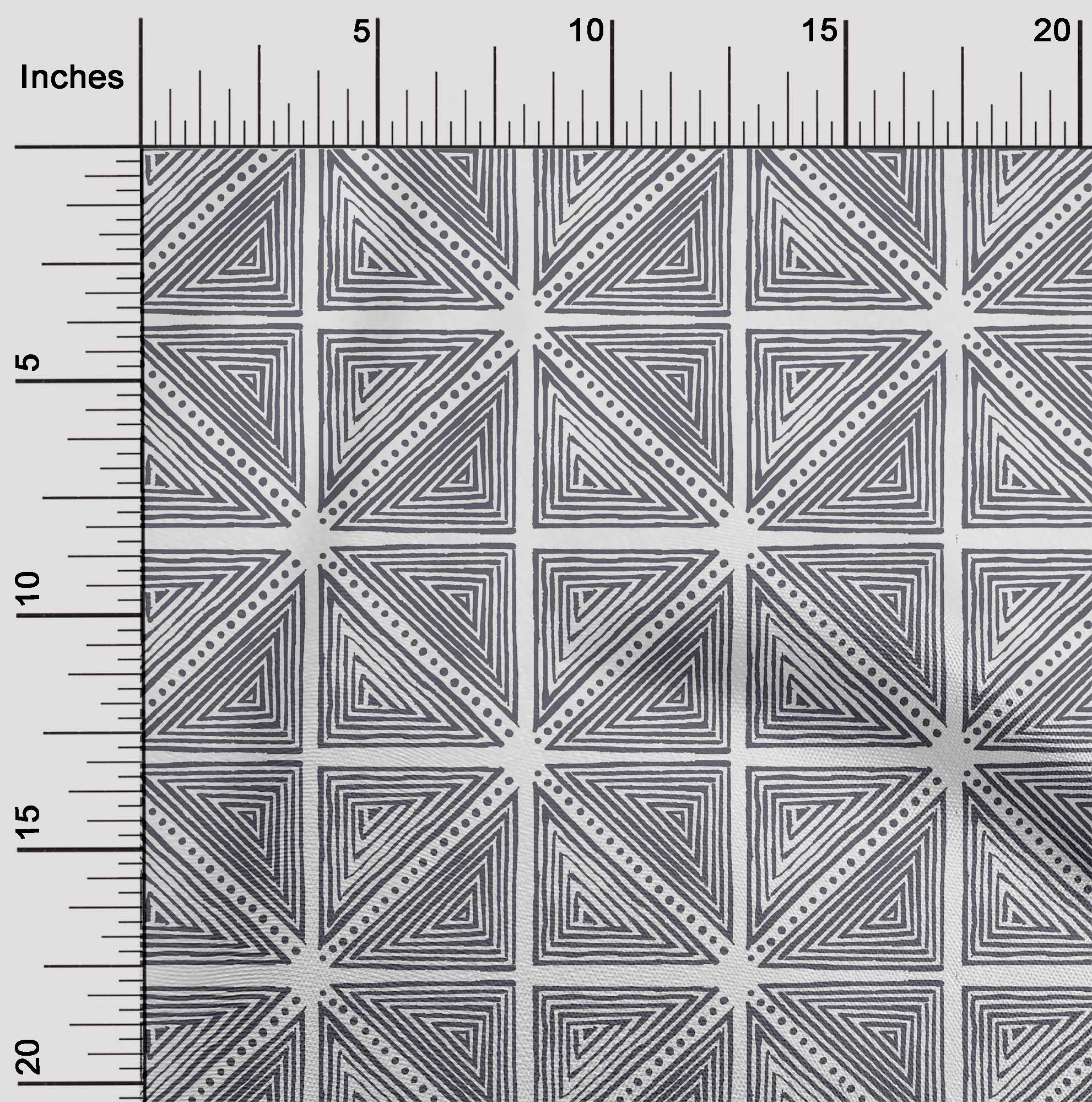 

OneOone Cotton Flex Fabric Dot & Triangle Block Print Тканина BTY 40 дюймів 42 Inch - Viscose Chiffon шифер сірий колір