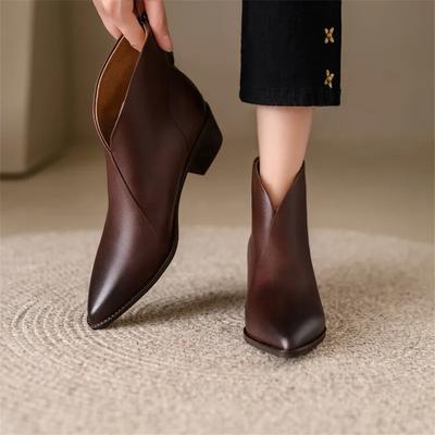 Moda Novas Botas de Tornozelo de Couro Genuíno Feminino Bico Fino Salto Grosso Botas para Mulheres Moda de Inverno Botas Curtas Botas Femininas Concisas