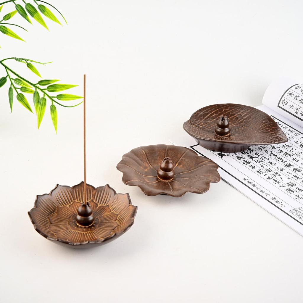 Lotus Leaf Incense Holder: Ash-Free Base for Sandalwood and Agarwood Incense