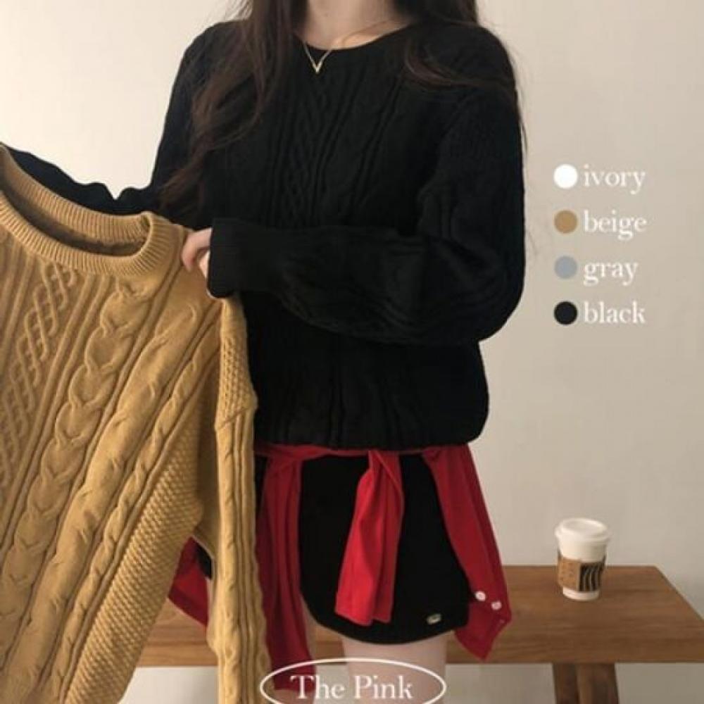 The Pink Avan Fit Cable Knit Round
