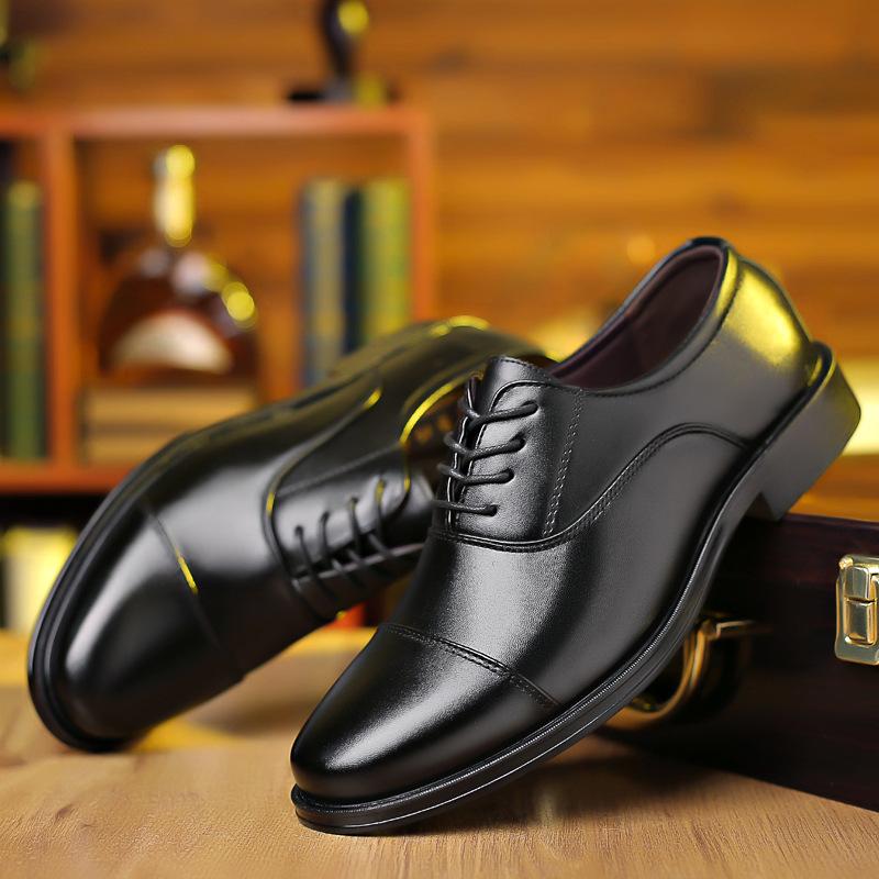Men Classic Dress Shoes Formal Oxfords Business Office Wedding Shoes Wear Elegant Casual Leather Zapatos Brock Men Flat Shoes