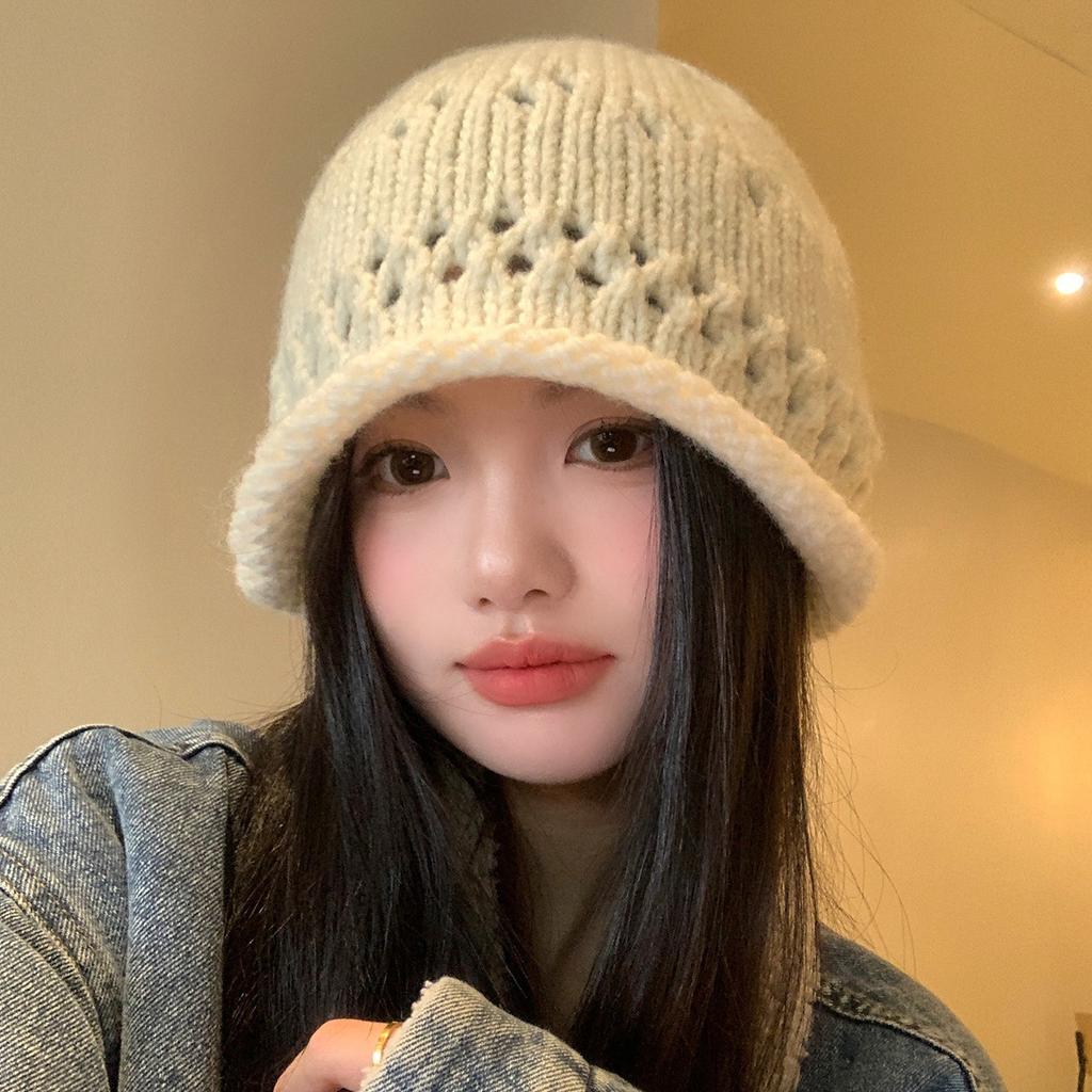 Hollow knitted headgear female niche retro literary temperament versatile big head circumference showing face small pullover hat