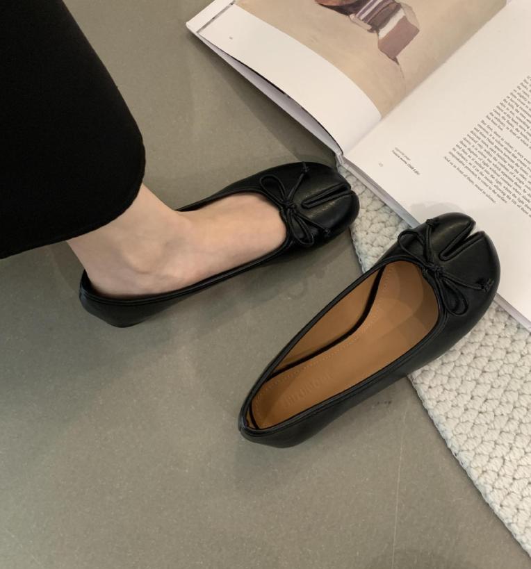 Fashion Soft Leather Split Toe Women Tabi Ballet Flats Spring Autumn Comfortable Walking Lazy Loafers Women Slip-On Casual Shoes