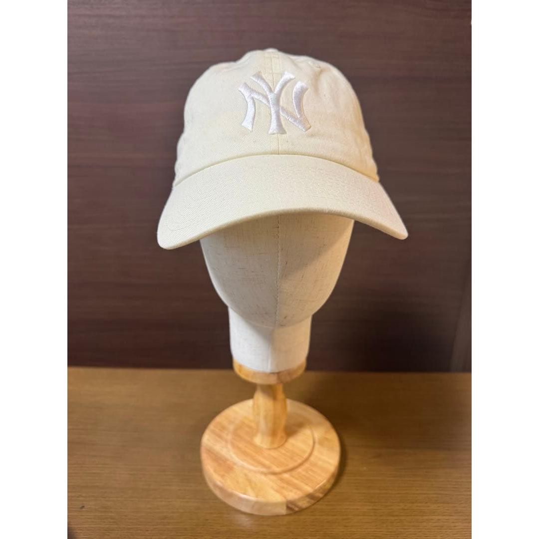 Used NEW ERA New York Yankees Cap White New Era