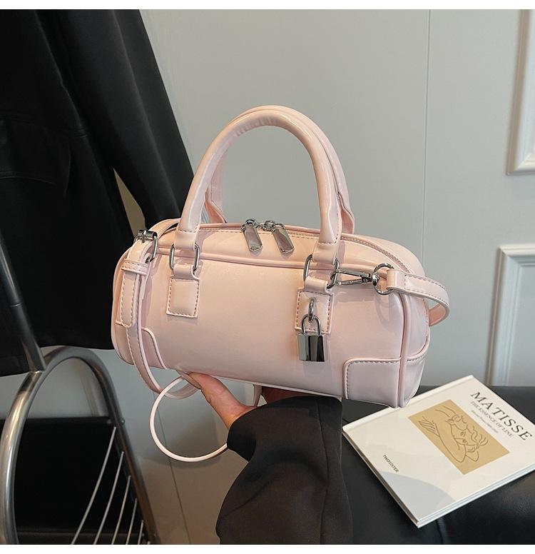 Fashion hand carry small square bag women 2025 new fashion casual shoulder bag premium messenger bag