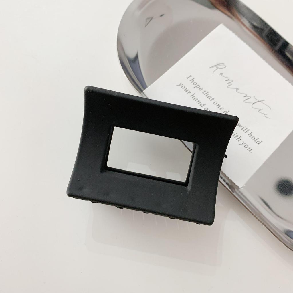 Small Black Claw Clip for Women - Hair Accessory for High Ponytail & Hairpin