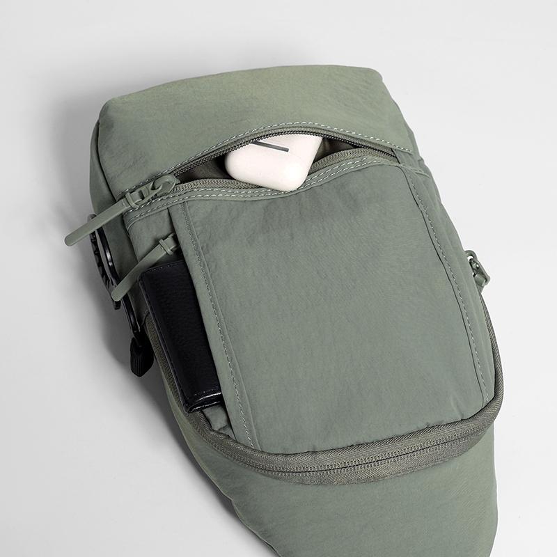 Crossbody Bag Large Capacity Chest Bag Water-repellent Shoulder Bag