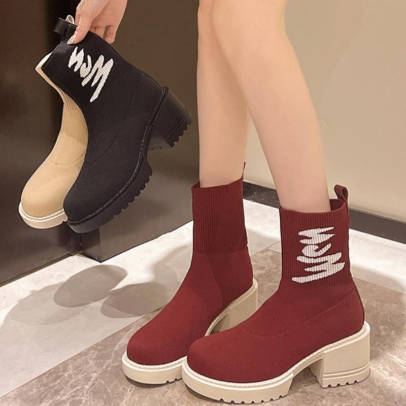 Fashion 2024 New Platform Boots Chunky Black Sneakers Women Trend Platform Designer Boots Fashion Platform Ankle Boots Shoes for Women