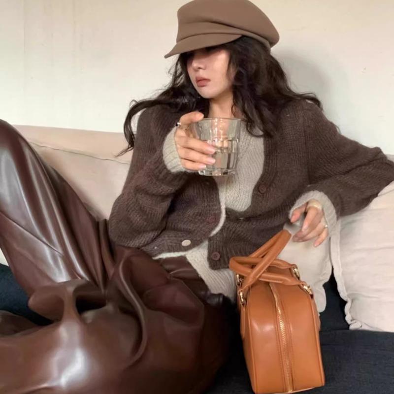 2025 Autumn Fashion V-neck Cardigan Knitwear Sweater Elegant Casual Korean Style Women Coats Long Sleeve Slim Fit Knitted Top