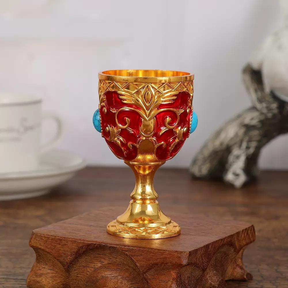 Vintage Shot Glass, Alloy Portable Light Luxury Relief Carved Goblet, European Mini Vodka Tumbler, Home Table Decoration, 1pcs