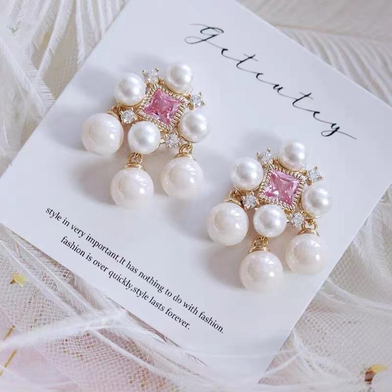 Classic Fashion Stud Earrings Women s Pink Elegant Princess Pink Square Diamond Small Fragrant Pearl Earrings