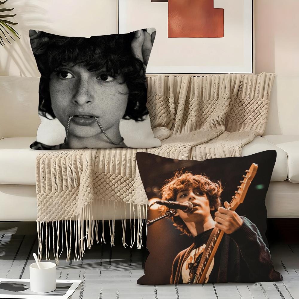 Finn W-Wolfhard Schauspieler Kissenbezug Leinen Kissenbezüge Hülle für Sofa Wohnzimmer Bank Terrasse Boden Leinen Heimdekoration